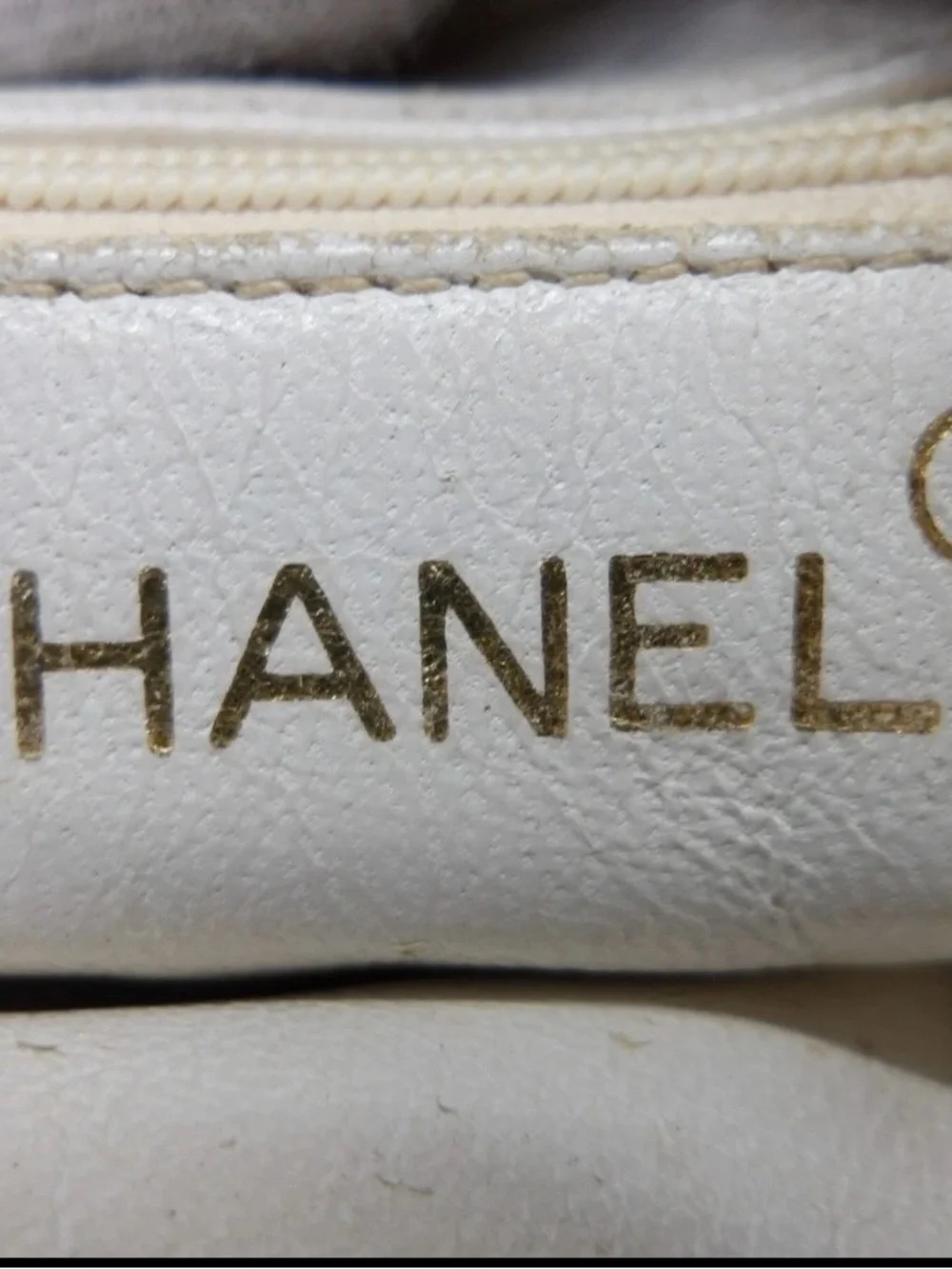Vintage Chanel Tassel Camera Bag | Ivory/Cream Lambskin | Authentic